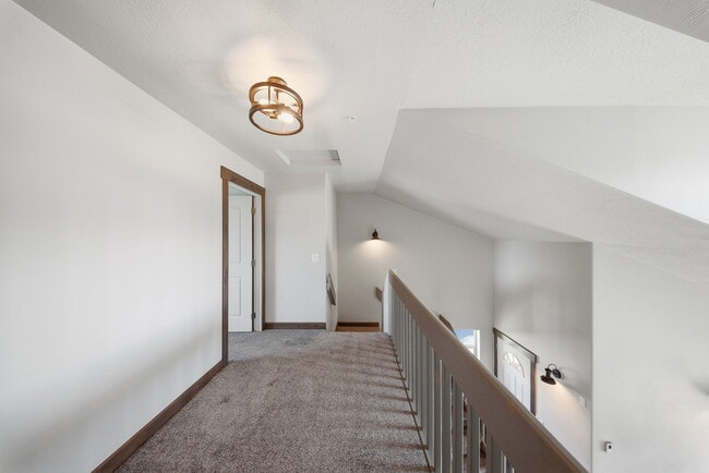 Photo - 848 N Chase Rd Unidad 205