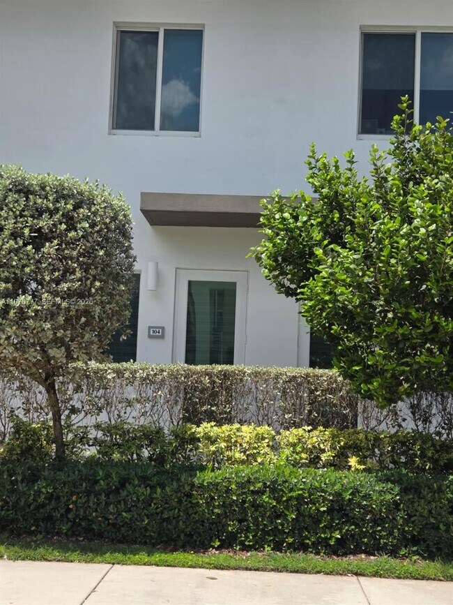 Photo - 6416 NW 102nd Ct Unit 104