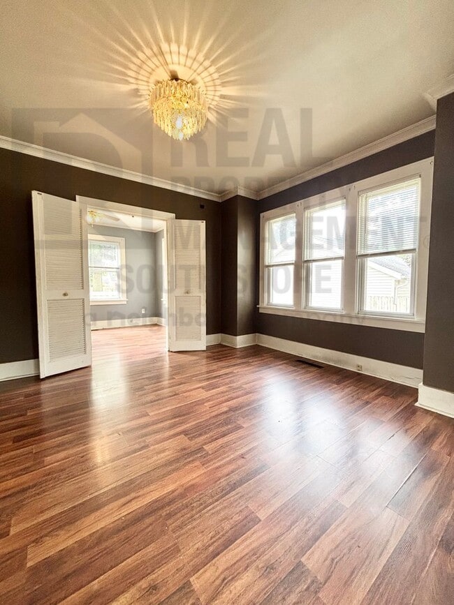 1010 2nd St