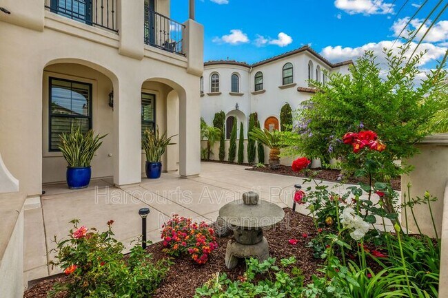 Photo - 5582 Valerio Trl