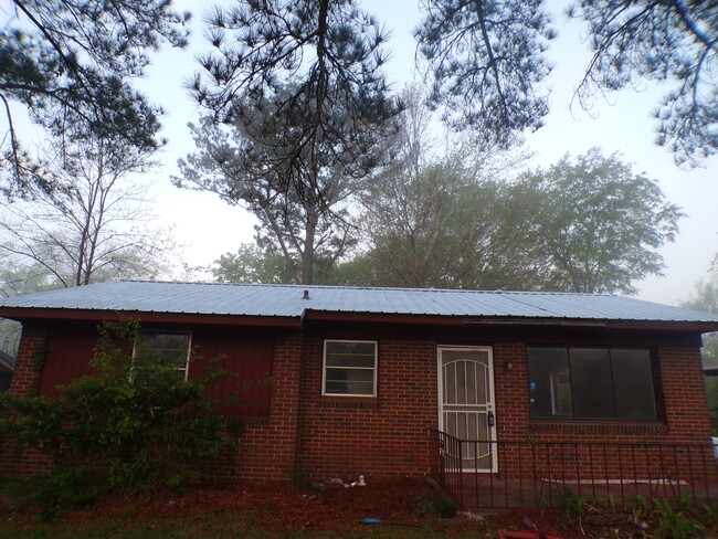 Building Photo - 508 Lovelin St Rental