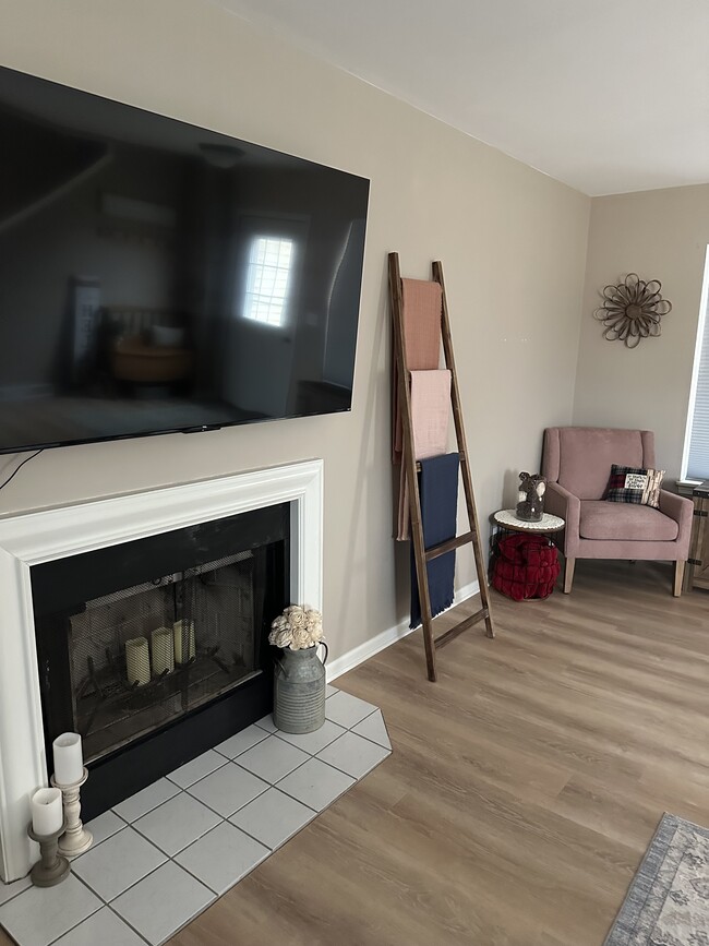 Photo - 102 Chancellor Ct