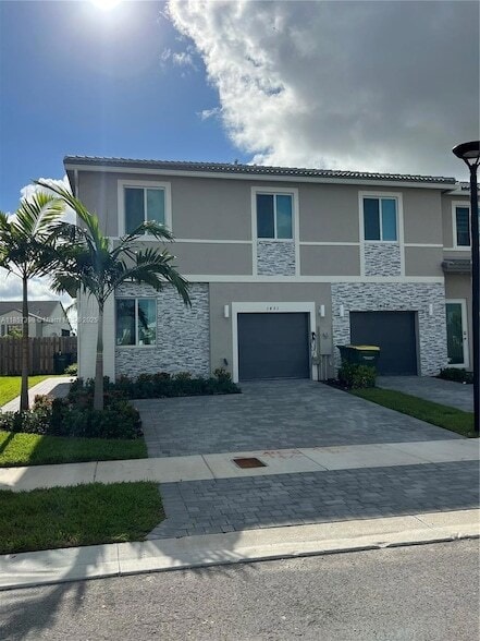 Photo - 1451 SE 7th Ter Townhome