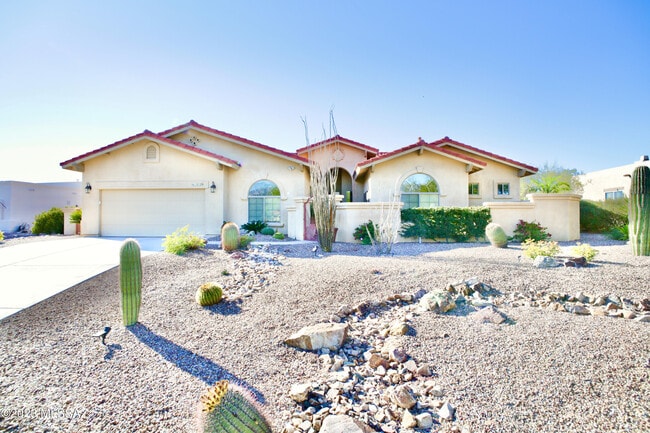 Building Photo - 12129 N Tall Grass Dr