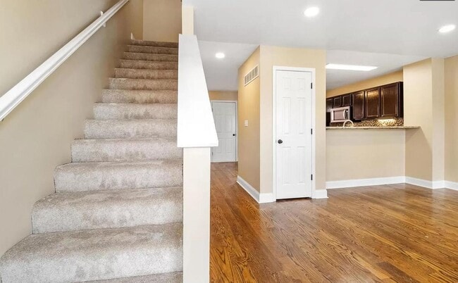 Photo - Lovely 2 Bedroom / 2 Bath for Rent