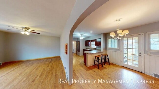 Photo - 4 Bedroom, 2 Bathroom Home for Rent in Sioux Falls