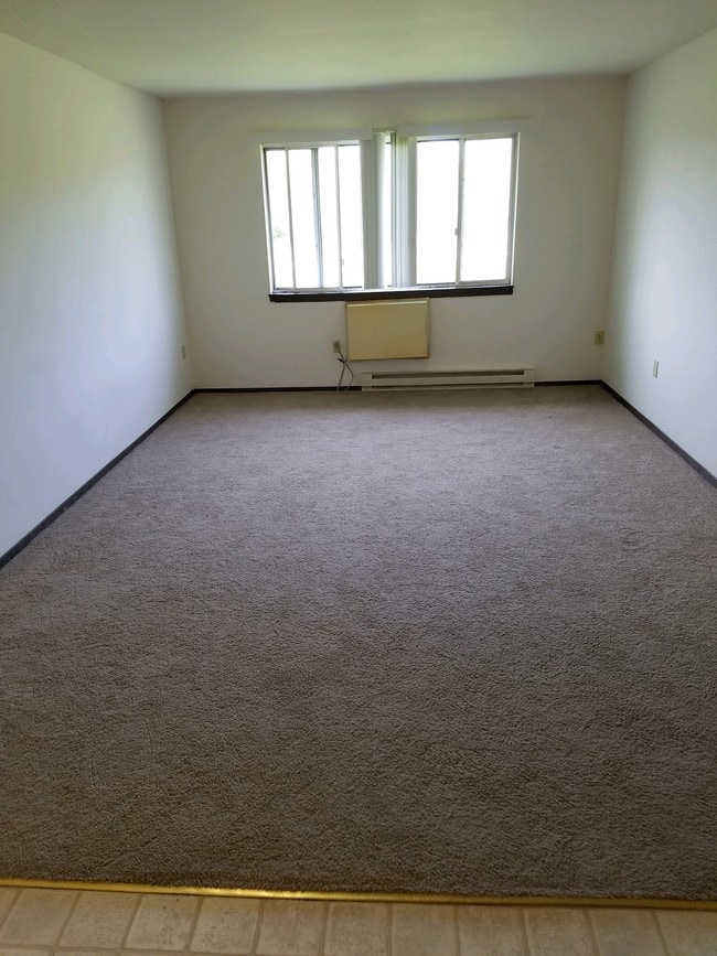 Lake Park Apartments