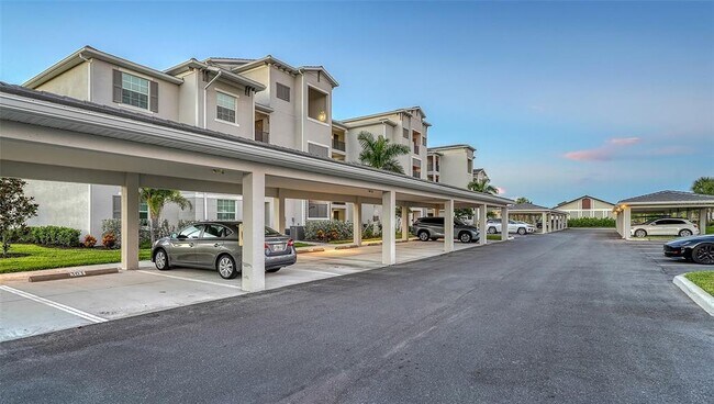 12140 Wellen Golf St Unit 301