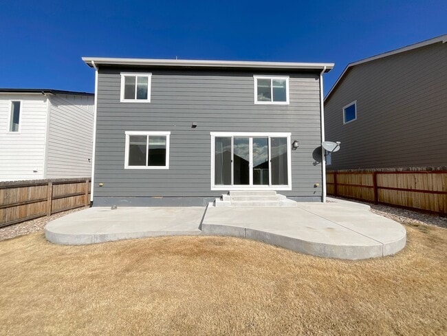 Photo - 3 Bedroom Home Available Near N Powers Blvd & Dublin Blvd!