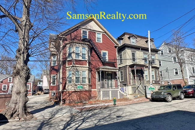 Photo - 66 John St Unit 1