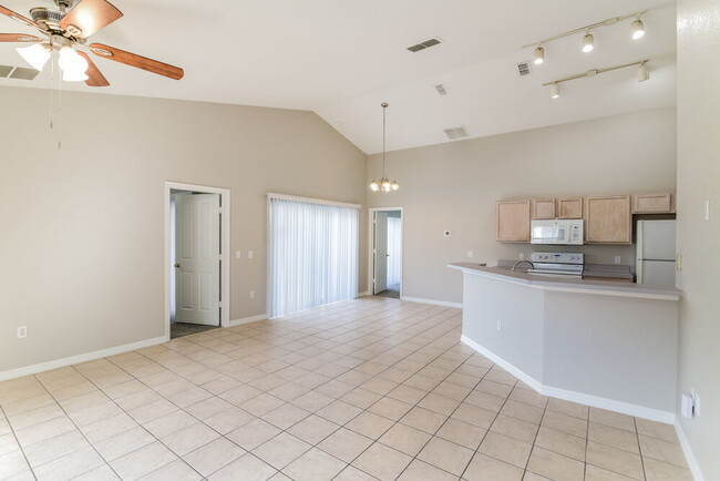 Photo - 17305 Woodcrest Way