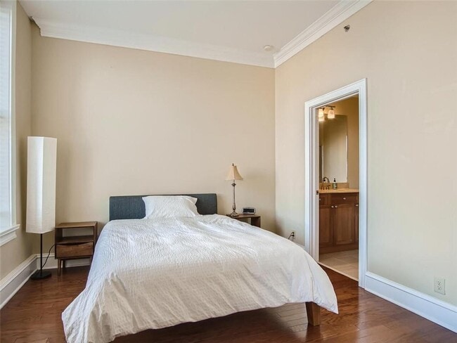 Photo - 57 Forsyth St NW Unit 9C