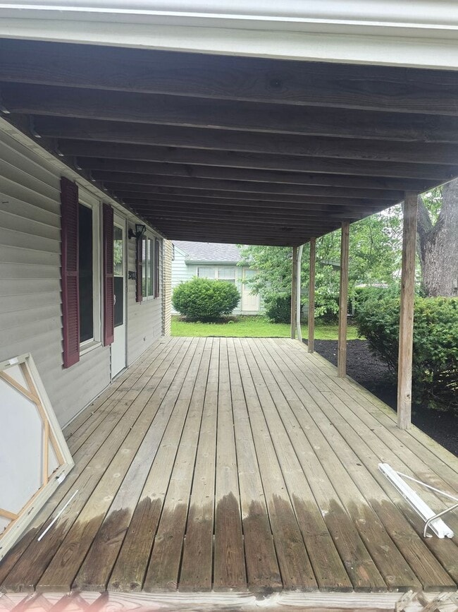 Photo - 3 Bedroom Home in Champaign!