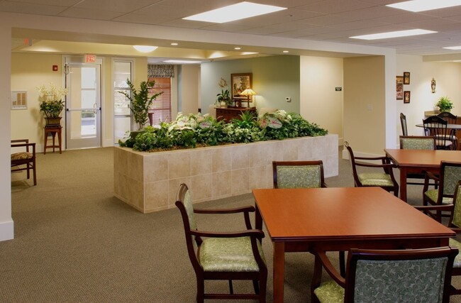 Photo - 3524 Fisher Rd NE