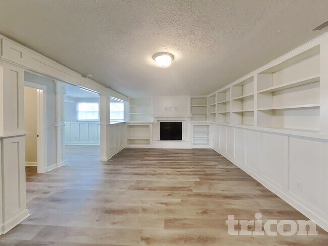 Photo - 7819 Cardinal Cove N