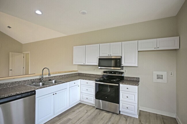 Photo - 772 Vista Pkwy