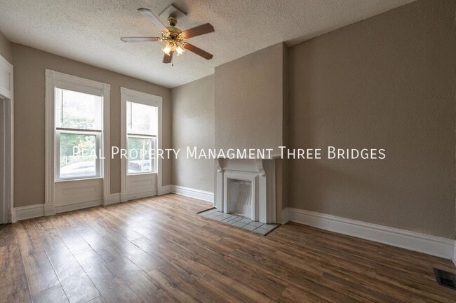 Photo - 3411 Cherokee St