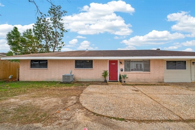 Photo - 10 Ferguson St