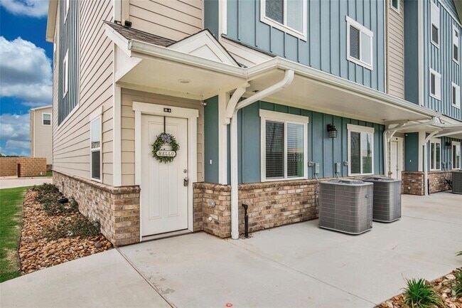 Building Photo - 21155 Gosling Rd Unit 26B Rental
