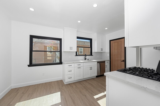 Photo - 2625 Chariton St Apartments Unit 2629