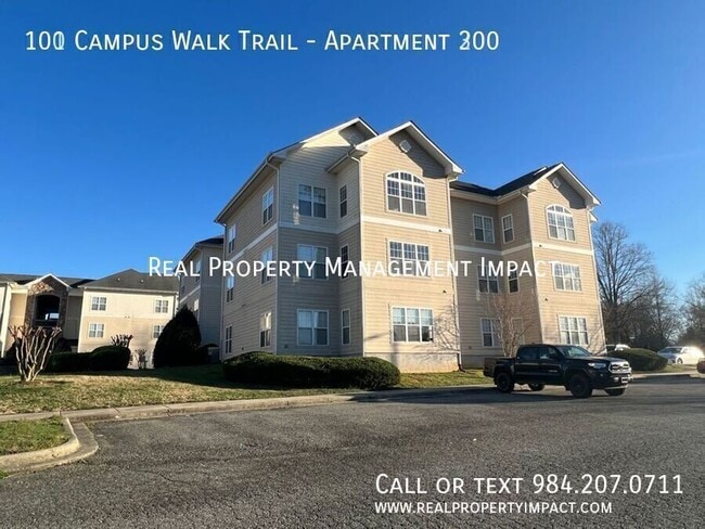 Photo - 100 Campus Walk Trl Unidad Apartment 300