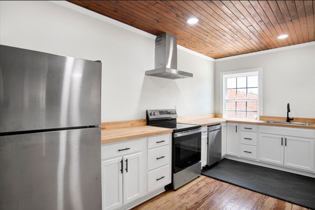 Photo - 4117 Barrancas Ave