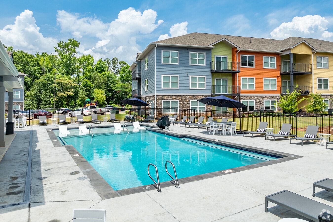 The Rise Apartments - The Rise Apartments