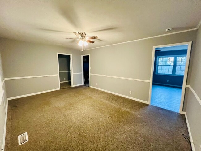 Photo - 200 Monsanto Rd