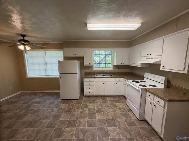 Photo - 1802 Tunsel Rd SW