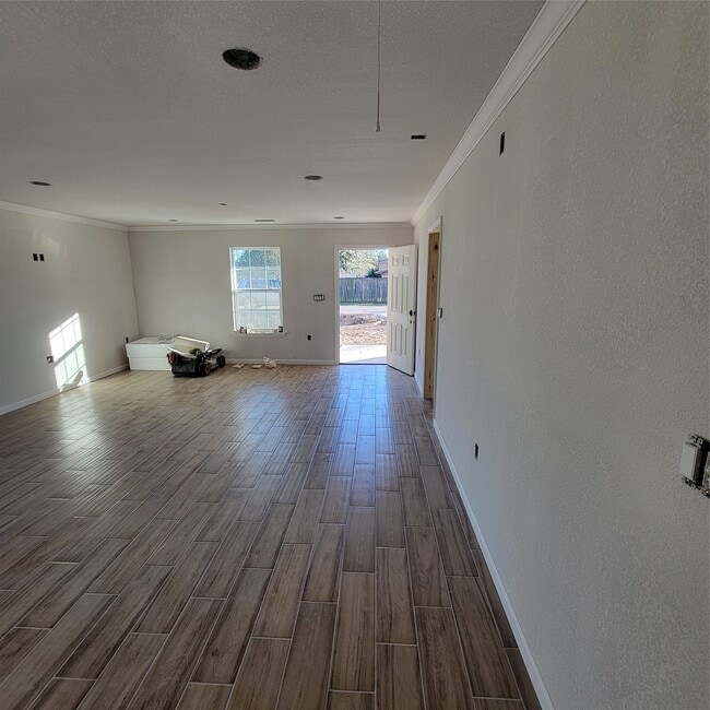 Building Photo - 3370 Lorilee St