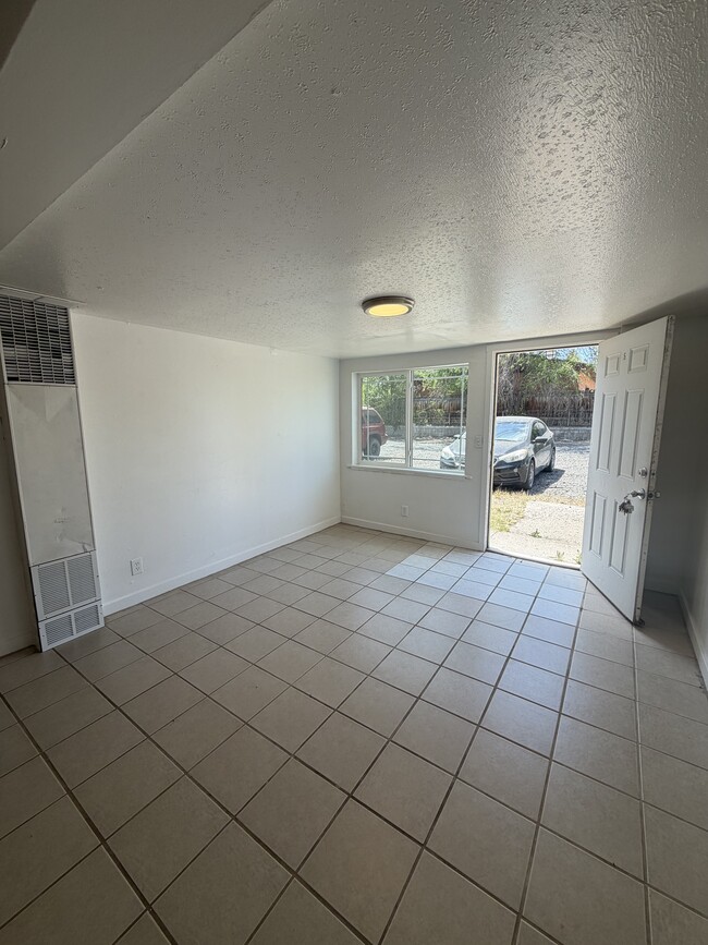 Photo - Harris Apartments Unit 5
