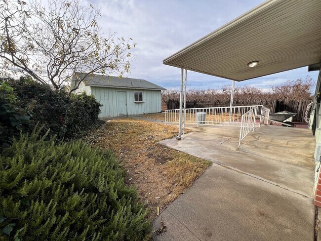 Photo - Reedley Country Home For rent