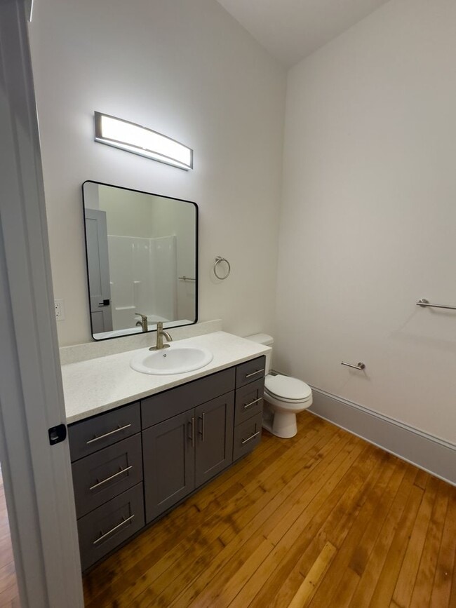 Photo - WINTER SPECIAL - NEWLY RENOVATED DOWNTOWN SALEM STUDIO Unit 455-207