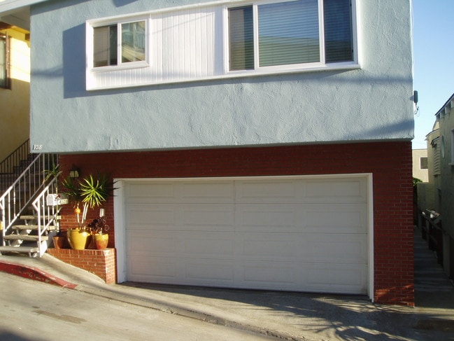 Front of property - 128 Shell St Unit 128ShellSt.