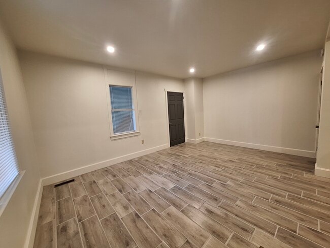 260 S Spruce St Unit 1
