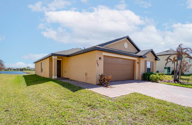 Photo - 788 Worlington Ln