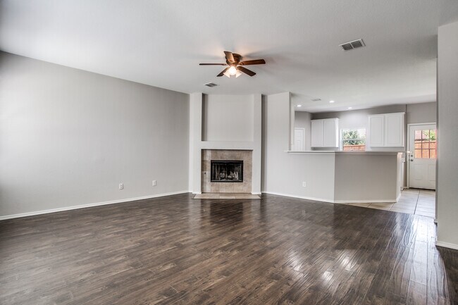 Photo - 2201 Itasca Dr