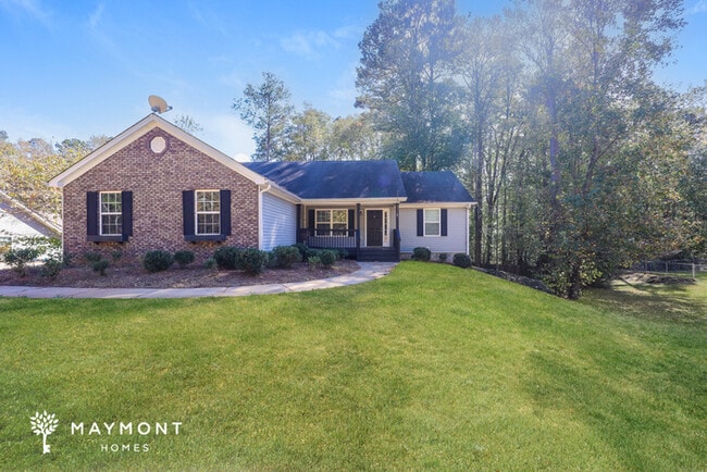 Building Photo - Charming 3-Bedroom Home with Fresh Updates...