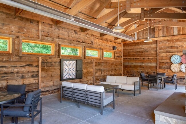 Renwood Apartment Homes