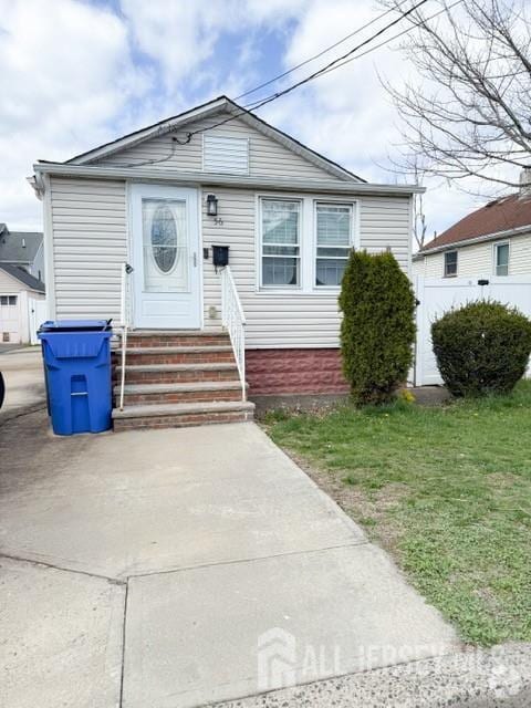 Building Photo - 56 Bird Ave Rental