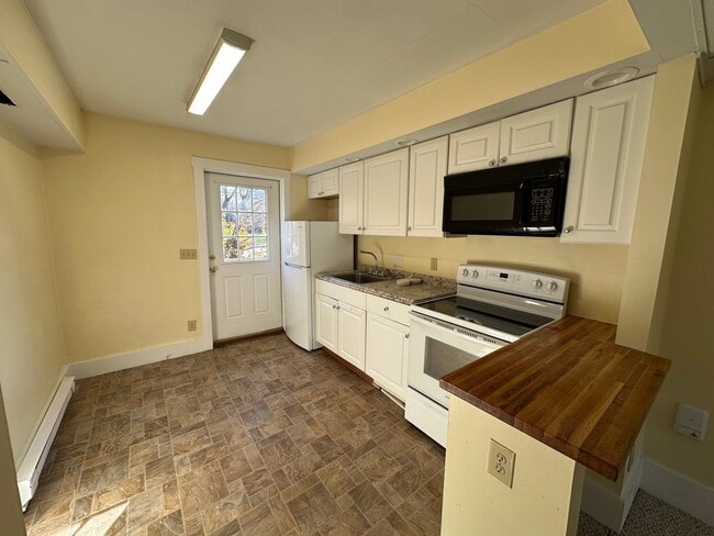 Photo - 21 Nelson St Unit D