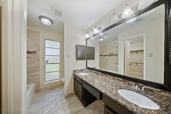 Photo - 15738 Tammany Ln