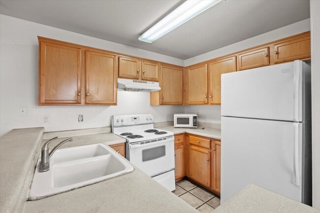 Photo - 2972 Juniper Hills Blvd