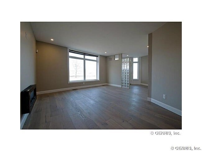Photo - 179 Atlantic Ave