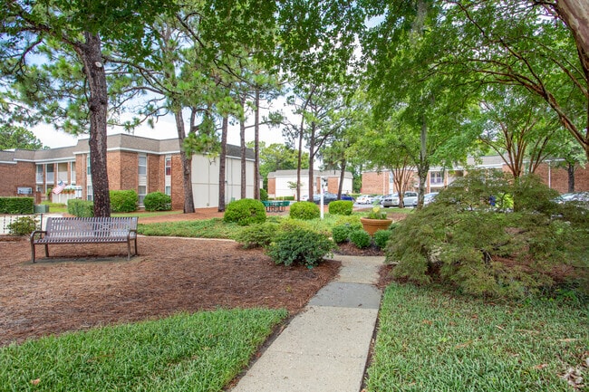 Glenmeade Village