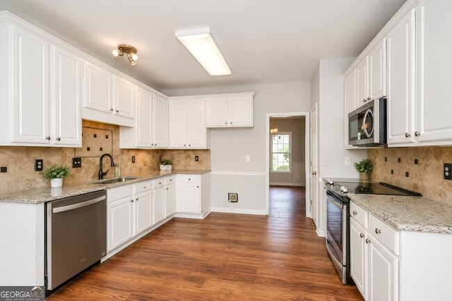 Photo - 3380 Maple Terrace Dr
