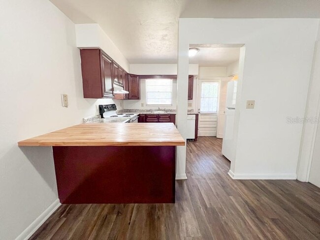 Photo - 5620 NW 23rd Terrace