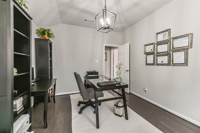 Photo - 24627 Bardona Way