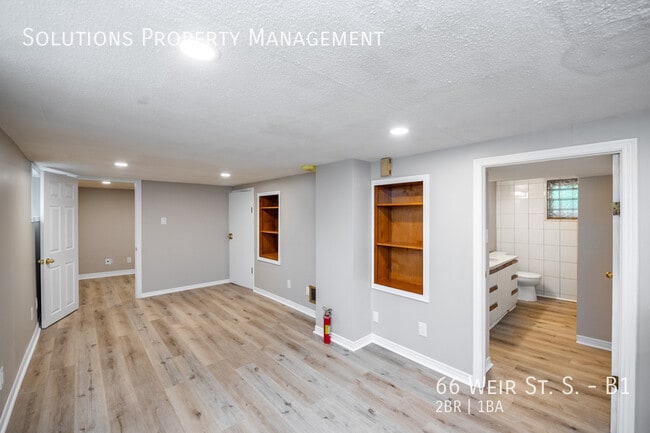 Photo - ***2 Bedroom Basement Unit**** Unité B1