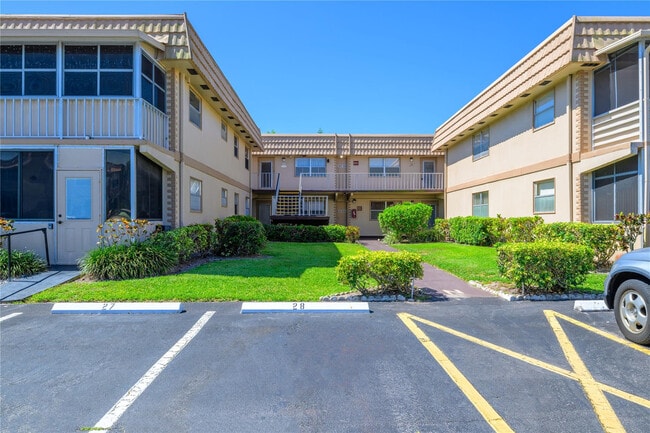 Building Photo - 633 Brittany N Unit 633